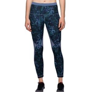 Lululemon Running in the City 7/8 Blue Pattern Mesh Athletic Workout Legging 10